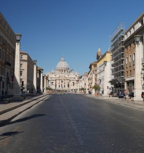 22 příjezd do Vatikánu