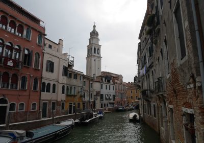58 Benátky