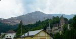 Eisenerz hora Erzberg odtěžená na železnou rudu