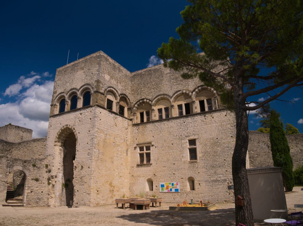hrad Montélimar