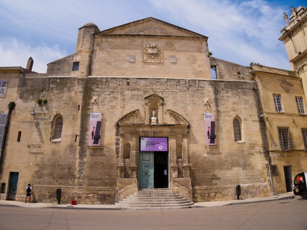  radniční náměstí v Arles