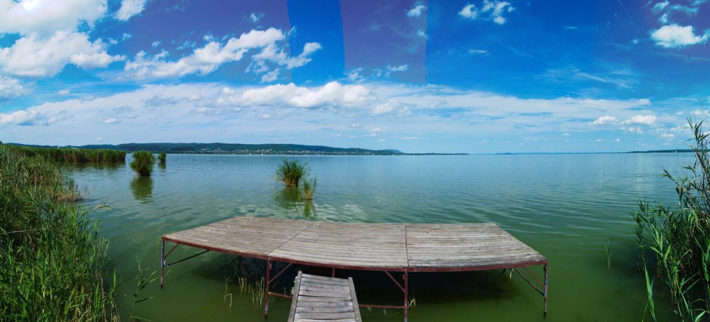 Maďarské moře Balaton z V břehu