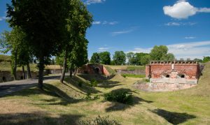 barokní pevnost Daugavpils brána od města