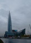 nová věž Gazpromu se tyčí do mraků